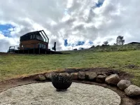 Relax and rejuvenate around beautiful countryside  and meet our friendly alpacas - balkon