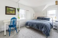 Charming 2-bedroom Country Cottage with Hot Tub