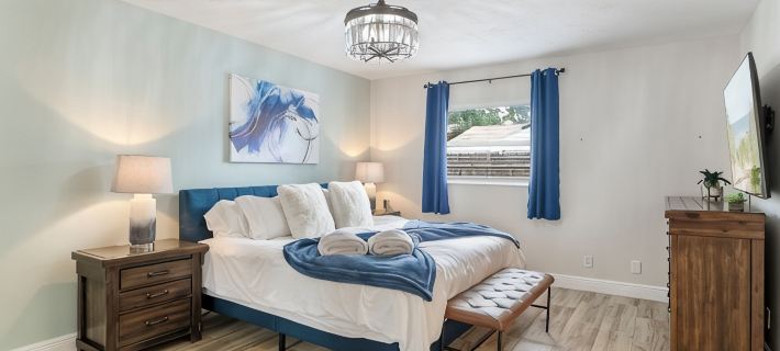 Heated Pool, Family Friendly, 3Br 3Ba Home Hotels in Largo
