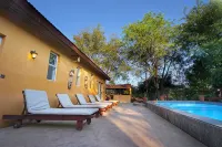 Normann Safari Bush Lodge - Pools