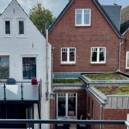 Small canal house - Simmerdeis on the canal