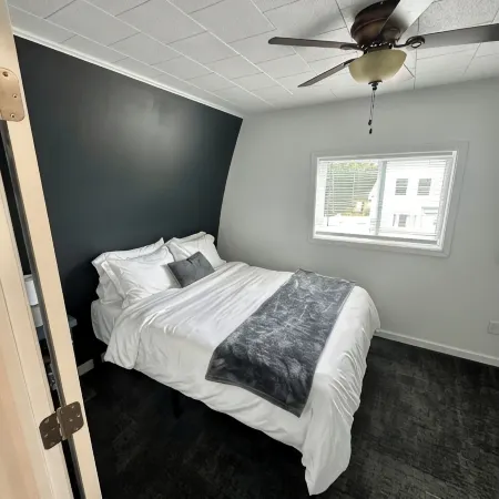 Charming 1-Bedroom House in Charming Calumet