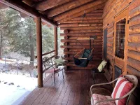 Cozy 3-Bdrm Log Cabin Retreat in Truckee, Sleeps-8, Hot Tub, 2 Acres of Serenity - Kitchens