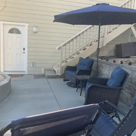 New 1-Bdrm Apartment Suite - Pet-Friendly Cozy Mountain Escape Near Trail & Lake