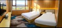 Lingshan Hotel - parking