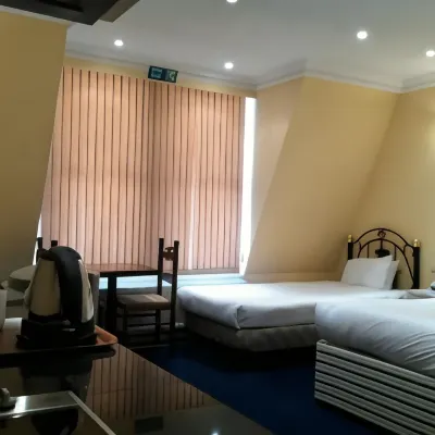머메이드 스위트 호텔 메이페어 주변 호텔