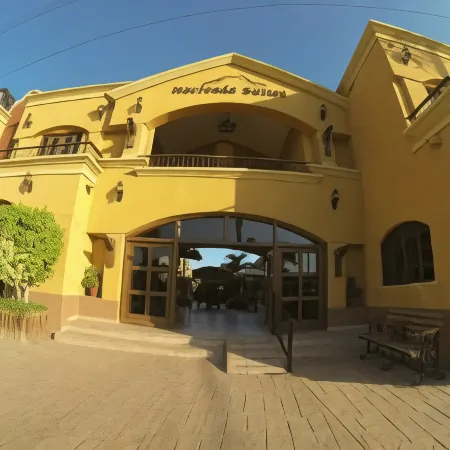 Hacienda Suites Loreto