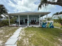 Paradise Beach Cottage- Newly Renovated 3 Bed/3 Bath Cottage On The Beach - Wifi