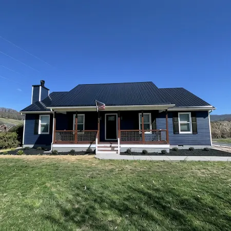 Beautiful Waterfront Home on Watauga River