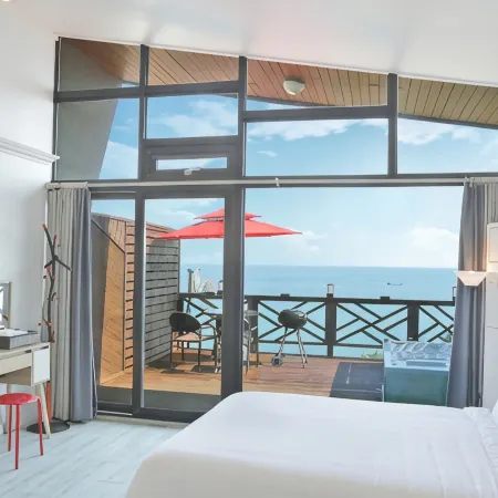 Healing View Pension