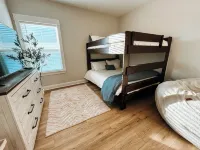 Charming 3-bedroom house with WiFi, AC in wonderful Orange Beach - บังกะโล