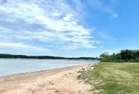 1 Bdrm, Sleeps 4, Close to water, Firepit, Pet friendly, Full Kitchen