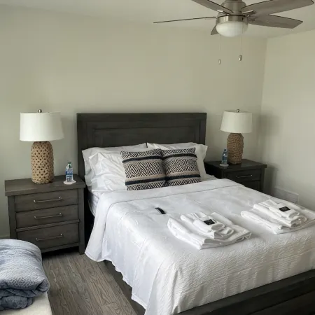 Direct Waterfront Rental