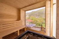Historic winegrower's house in the Wachau wine region on the Danube with pool & sauna - 民宿
