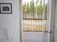 Mountain Haus w/ HOT TUB & large backyard w/firepit. Only 7 mins to downtown - مطابخ