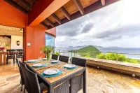 Paradiso Ocean View. A perfect getaway.10 mins drive to Smugglers Cove Beach.. - 4성급