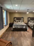 Escape to Paradise: Your dream vacation awaits in our stunning lakefront rental! - Hytter