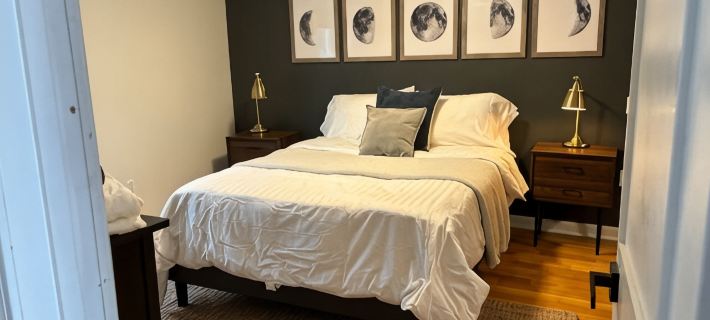 Colchester Lake House Hotels in Chittenden County
