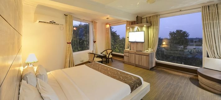 Hotel Pushp Villa Agra Taj East Gate Hotels in Agra