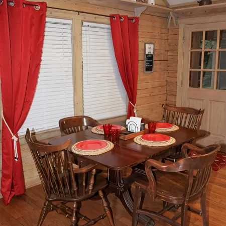 Secluded, peaceful Coastal Log Cabin with hot tub.