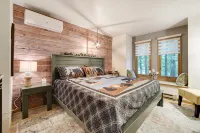 Summer Fun in the Lake! Hot Tub, Golf Cart, Fire Pit, Family Memories! - 4 stjerner