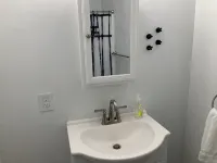 Stay in this Unique SE Iowa Apt - Huoneistot