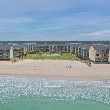 Ocean View, Pool & Easy Beach Access!