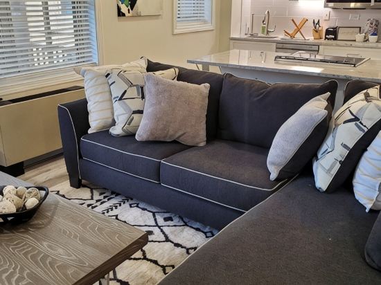 Conveniently Located Downtown Apartment
