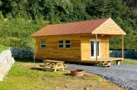 Brushcreek Falls RV Resort - parking