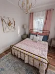 Mainly Yours - Broken Arrow Rose District - Homestays