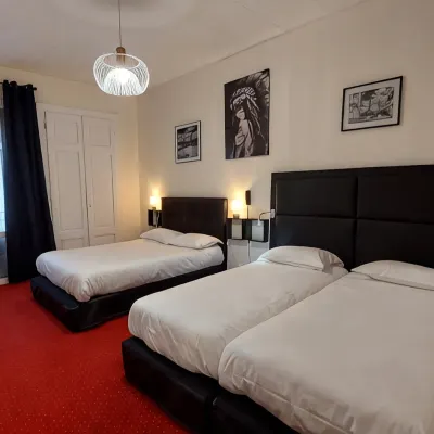 Hôtel du Palais Hotels near Evian Train Station