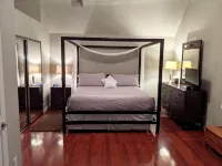 Exquisite 3-bedroom mountain home, steps to Lake Arrowhead Village and lakefront - Gym