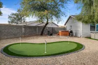 Free Heated Pool, Game Room, Mini-Golf, BBQ, Lux Home - ที่มีฟิตเนส