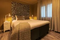 Calheta Boutique Houses - Adults Only - Bãi đậu xe