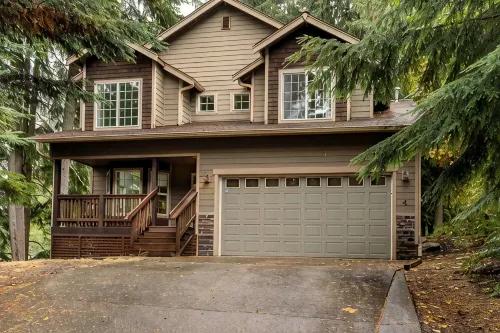 Forest Haven • King Suite • Near Trails & Lakes - Chalets