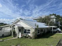 Palms Paradise. Pool. Waterfront. Near Space Coast Beaches. - Wifi