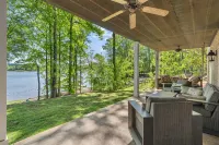 LAKEFRONT HOME DIRECTLY ON LAKE OCONEE WITH BOAT RENTAL - ブティック