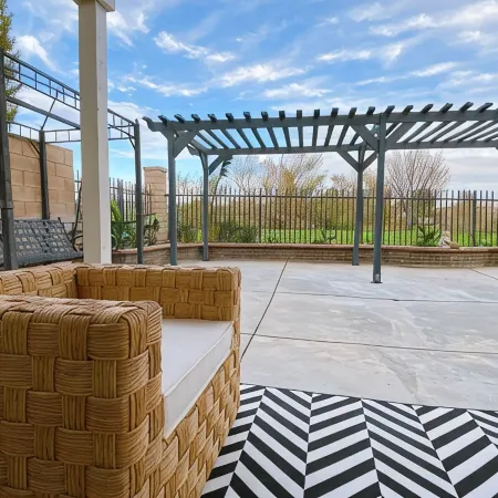 Golf course house with 2 master bedrooms