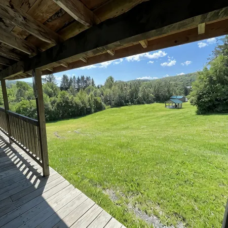 Northern Maine Large Cabin 4 • Wifi • Kitchen • AC