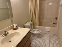 Oakridge Motel - 2-Star