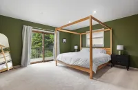 Montana Mansion: Theater, Gym, Arcade, Billiards - Homestays