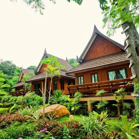 Paradise Pearl Bungalows