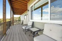 Stunning home with 260 degree City Light Views. - مطابخ