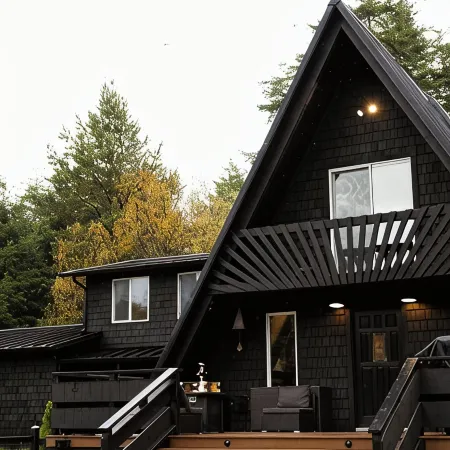 Deer Meadow Estate at Bandon Dunes - 5-star living