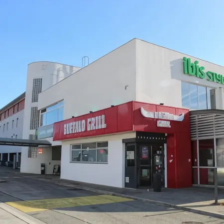 Ibis Styles Crolles Grenoble A41