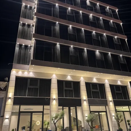 Ailana Hotel