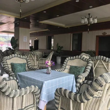 Lanyue Hotel