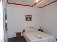 Ara Macao Inn - 2-Star