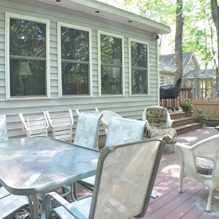 Home Away From Home,  pet friendly retreat!