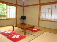 Pension and Cottage Yamataro - วิวภูเขา
